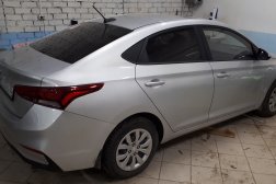 Тонировка задней полусферы Hyundai Solaris